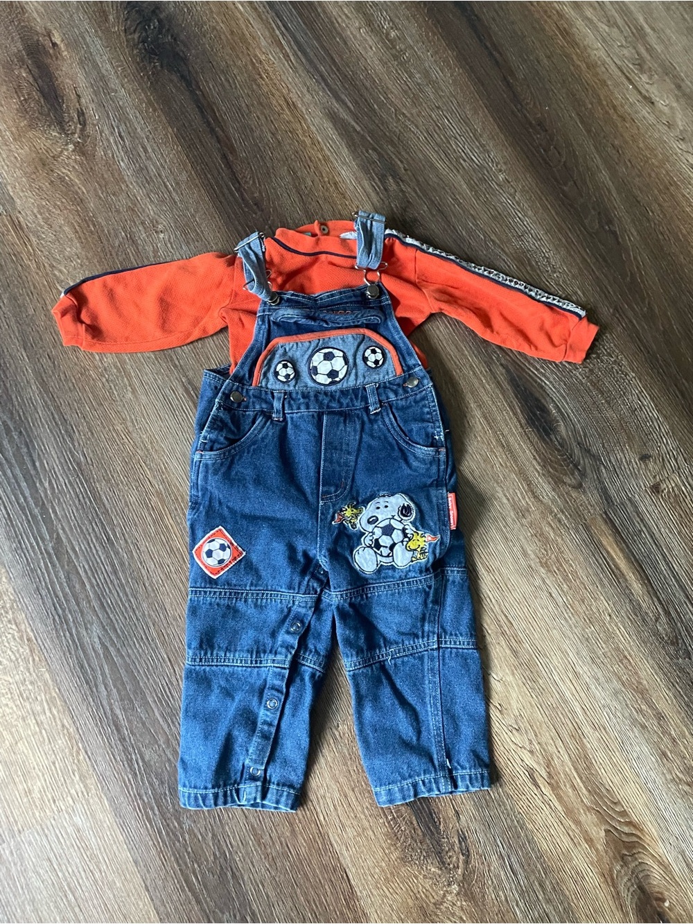 Vintage baby snoopy overall soccer set 18 months